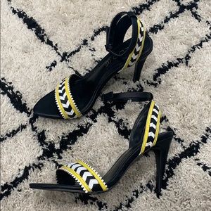 Black, white and yellow strappy heels. 4in heel.